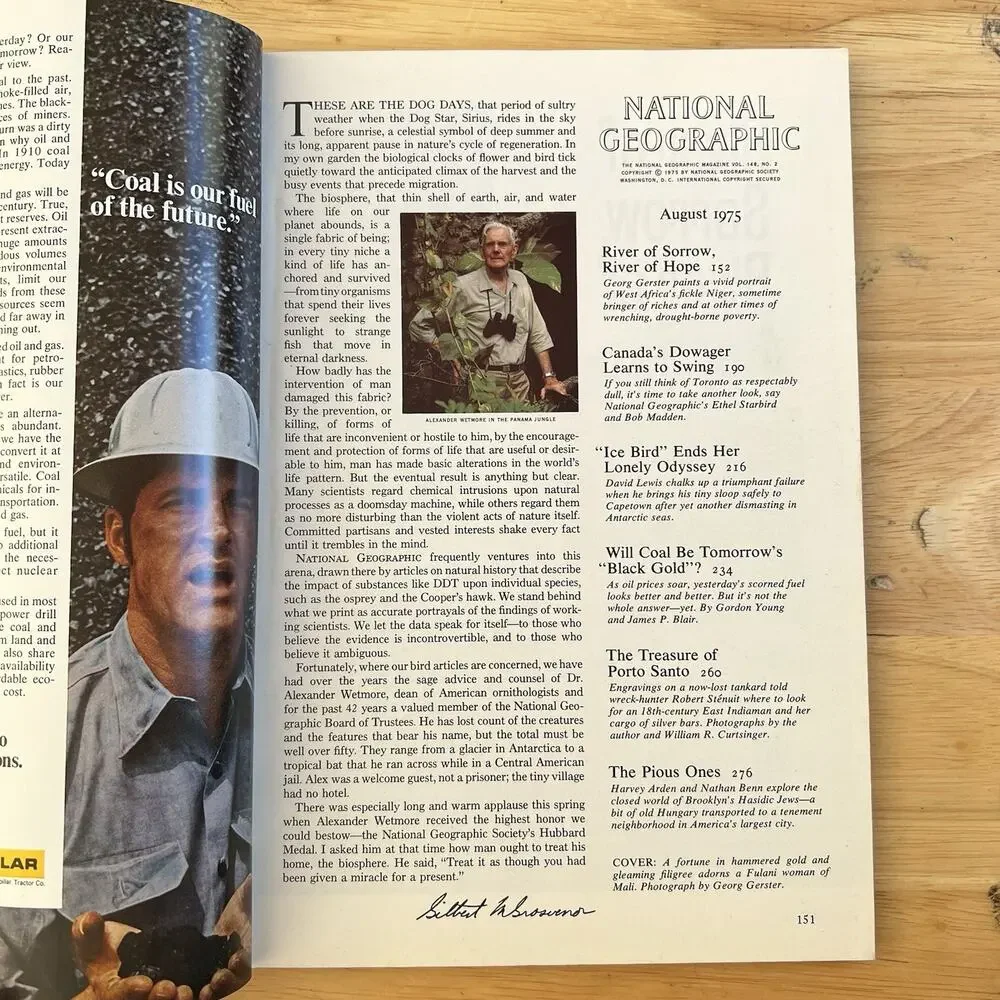 National Geographic Magazine August 1975 Niger Toronto Madeira Treasure Vintage